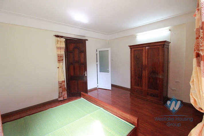 Newly renovated house with 05 bedrooms for rent in Xuan Dieu Street, Tay Ho, Hanoi.